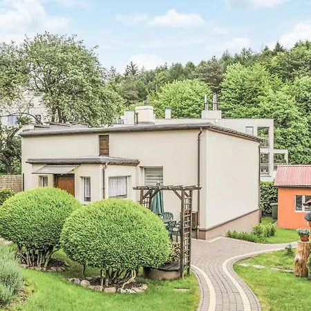 2 Bedroom Lovely In 別荘 グディニャ