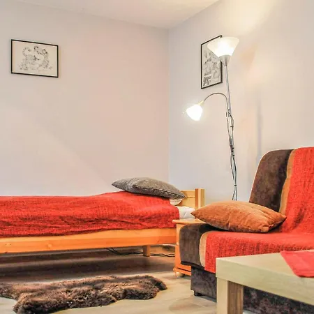 2 Bedroom Lovely In * グディニャ