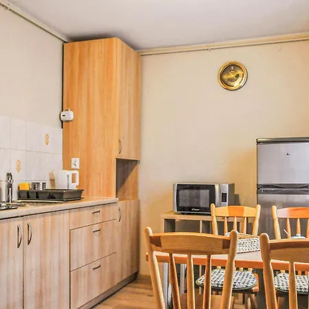 2 Bedroom Gorgeous In