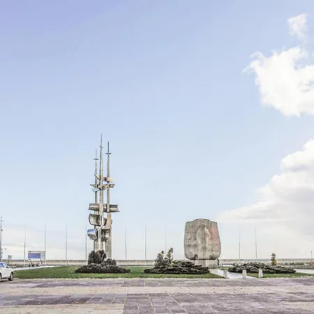 別荘 2 Bedroom Lovely In