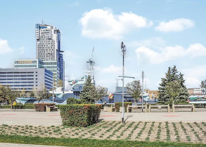 2 Bedroom Lovely In Будинок відпочинку *